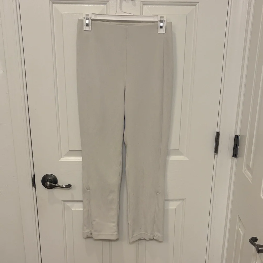 Lululemon Ribbed Softstreme Zip-Leg High-Rise Cropped Pants 25